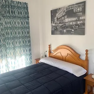 https://apartamento-las-palomas.es-andalucia.com
